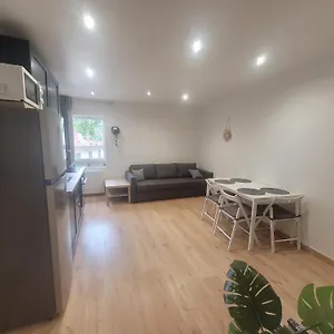 https://apt-le-coquillage.fr-provencehotel.com
